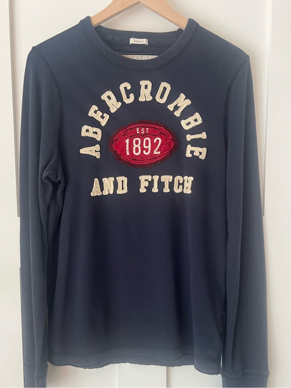 Abercrombie & Fitch Y2K Football Logo Muscle Fit Pullover Men’s M